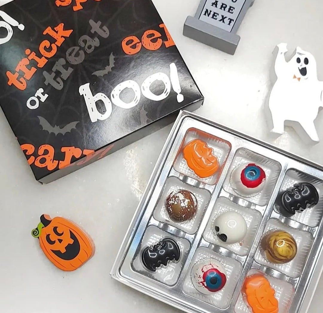 9 Pcs BOO BOX 👻